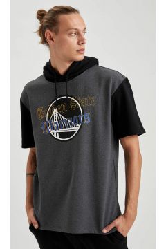 DeFacto Erkek NBA Lisanslı Oversize Fit Kısa Kollu Sweatshirt(125930806)